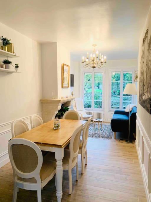 Maison De Charme Avec Vue Sur Chateau Holiday home *
